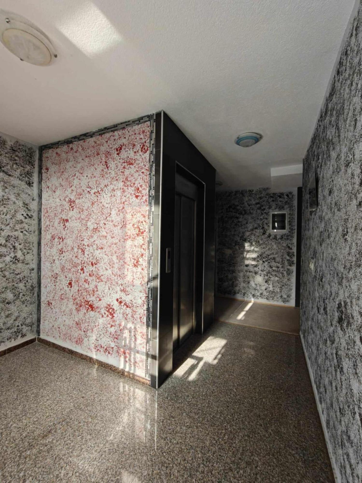 Hotel Ariston ストルガ エクステリア 写真