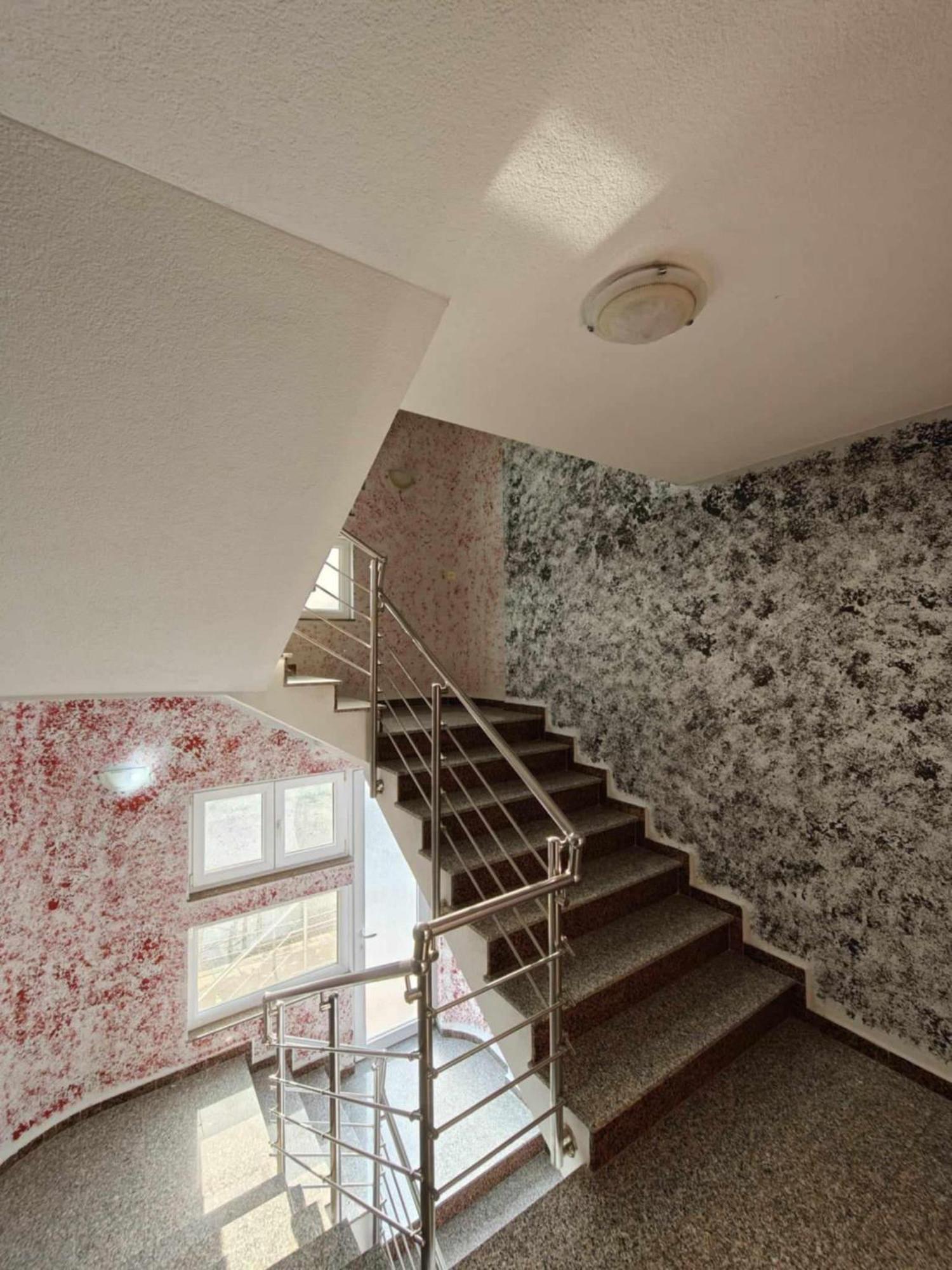 Hotel Ariston ストルガ エクステリア 写真